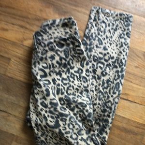 Bebe leopard skinny jeans size 27